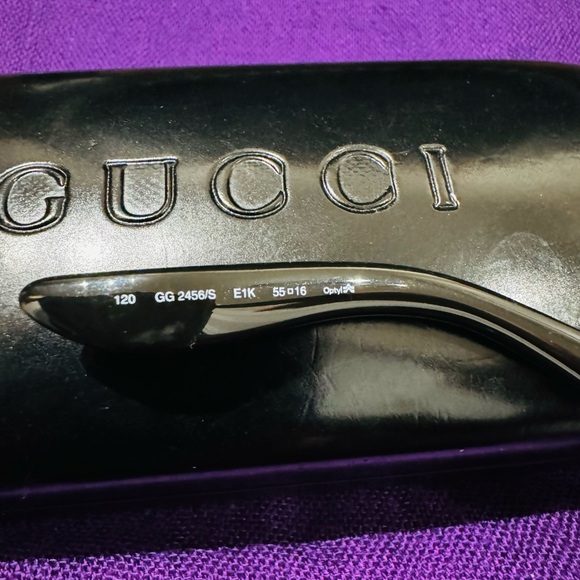 New Authentic Vintage 90’s Gucci women’s sunglasses glossy black GG 2456/S - Picture 6 of 8